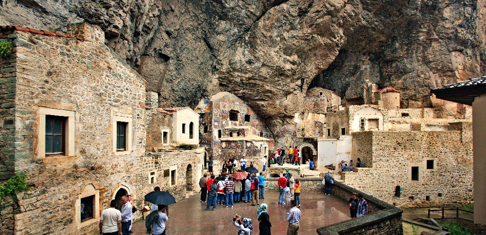 صومعه سوملا در ترابزون ترکیه